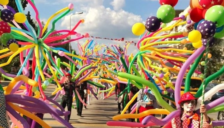 Sosis Balon Dağıtımı - Yüz Boyama Workshop